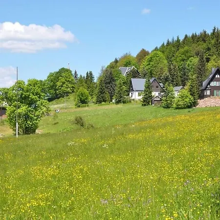 Mrs Monika Rasehorn Rehefeld-Zaunhaus